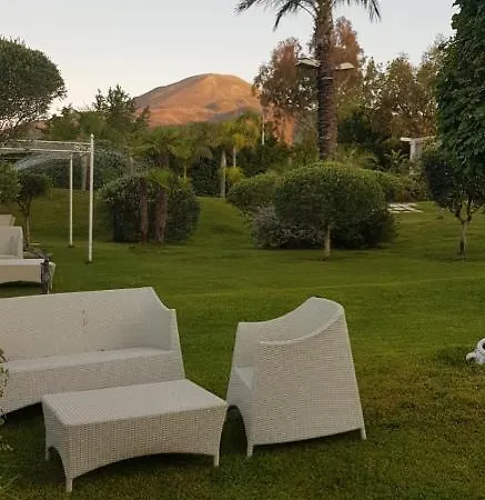 Laura ベッド・アンド・ブレックファスト Terzigno